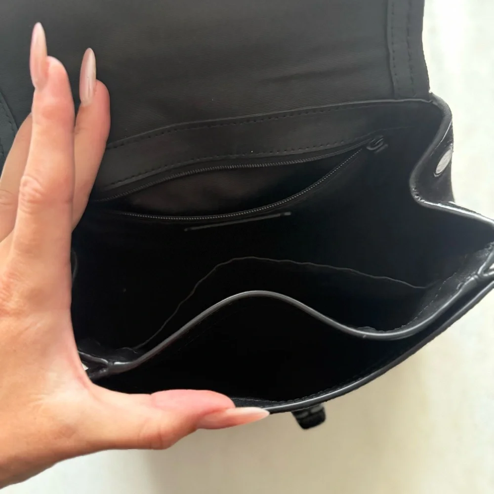 COACH Faye Crossbody Purse Bag All Black Pebbled Leather Flap F1880-F22349 - Picture 13 of 15